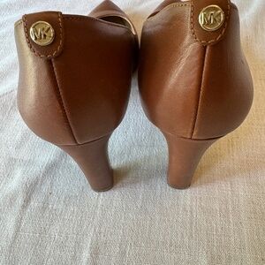 Michael Kors Pumps